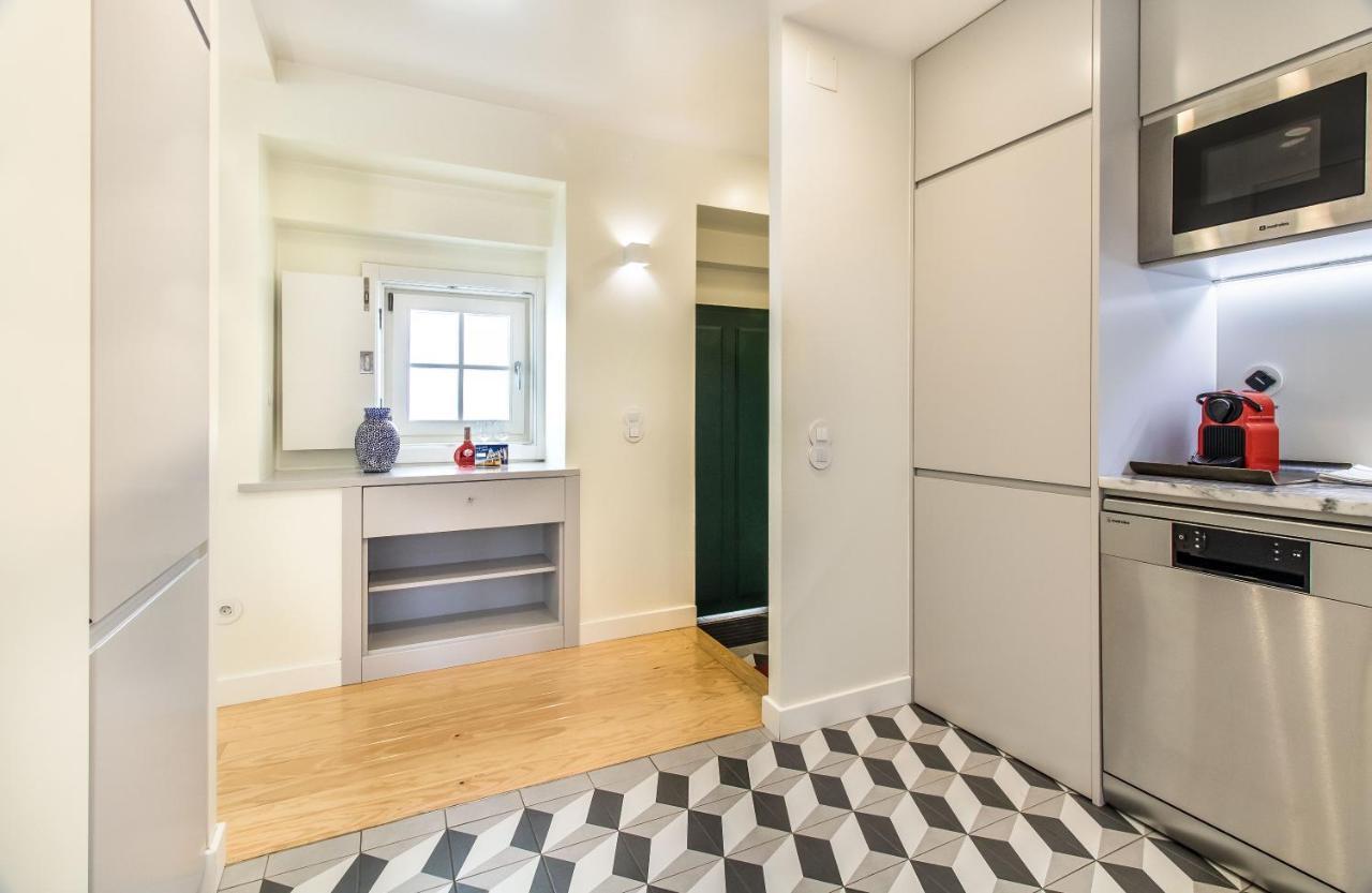Design Apartment In Typical Alfama リスボン エクステリア 写真