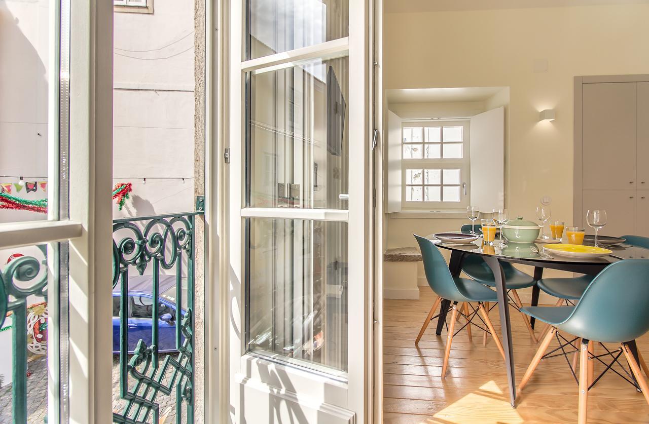 Design Apartment In Typical Alfama リスボン エクステリア 写真