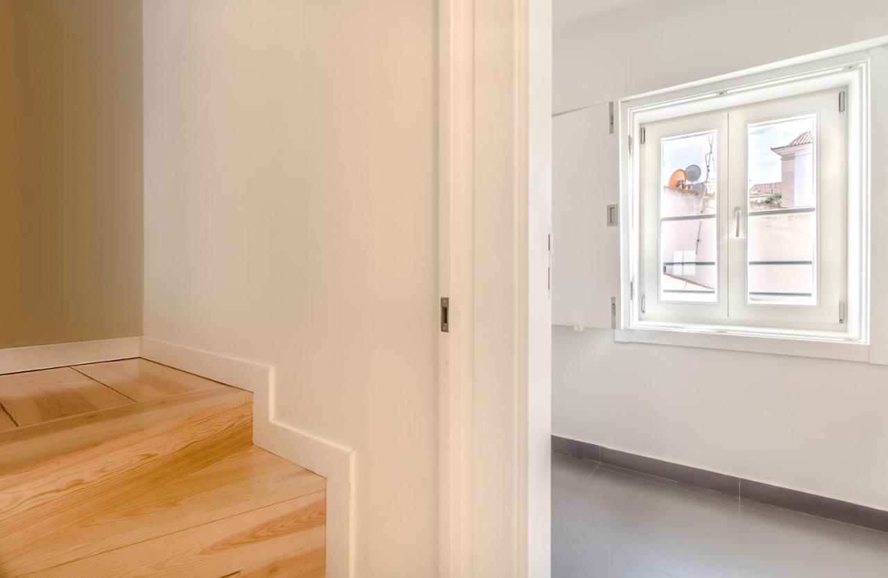 Design Apartment In Typical Alfama リスボン エクステリア 写真